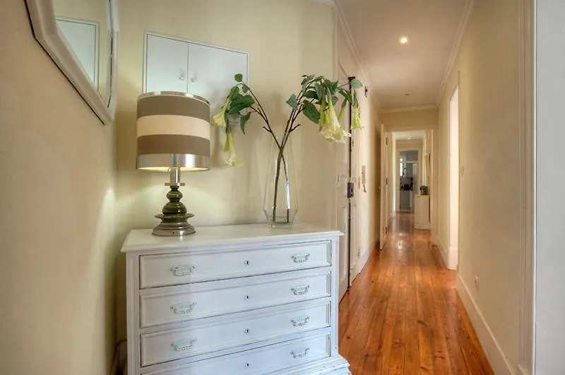 Apartment Angola 1 - 6 Bedrooms Lisbon